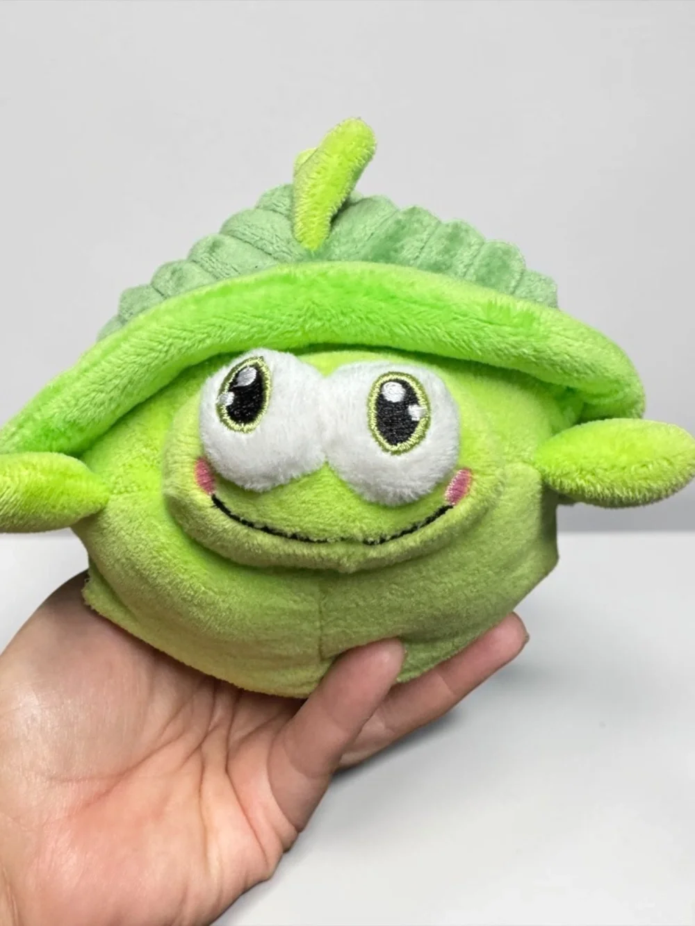 GUKCO Interactive Turtle Dog Toy w Bouncing Ball & Music NWOT